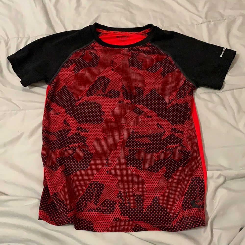 Boys top